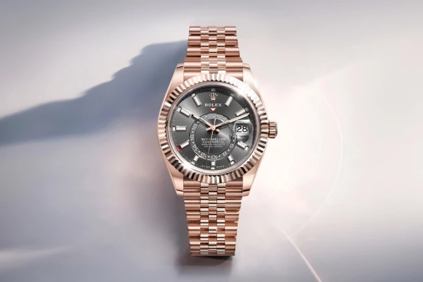 Sky-Dweller