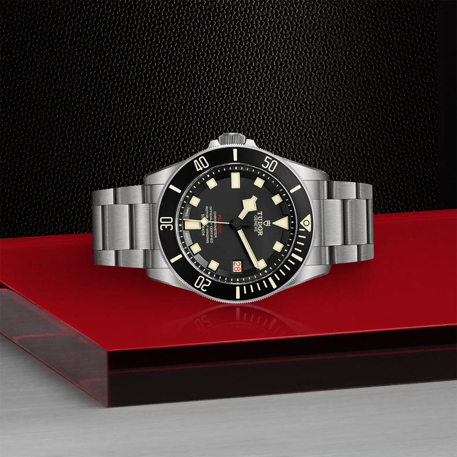 Tudor Pelagos LHD, M25610TNL-0001 - Cooke & Kelvey