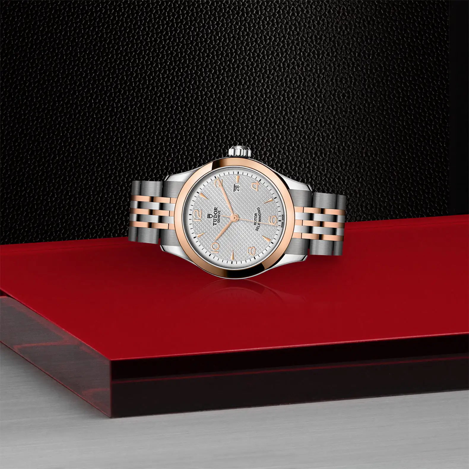 Tudor 1926, M91351-0001 - Cooke & Kelvey