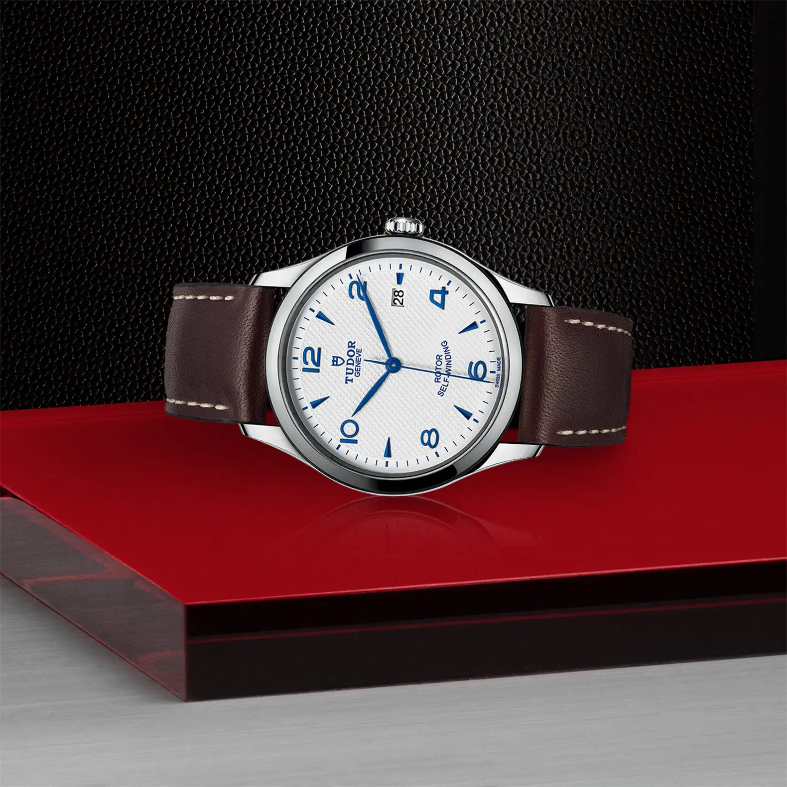 Tudor 1926, M91550-0010 - Cooke & Kelvey